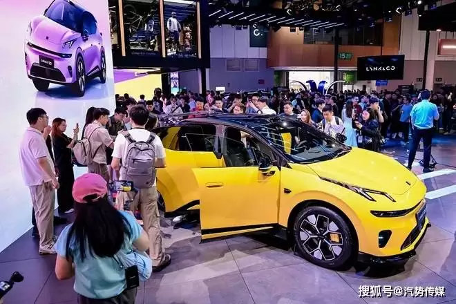 2026成都车展：领克十周年焕新出发，以多元产品矩阵共赴新程