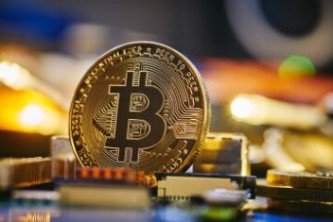 Crypto Exchange 加密货币交易所与数字资产交易示意